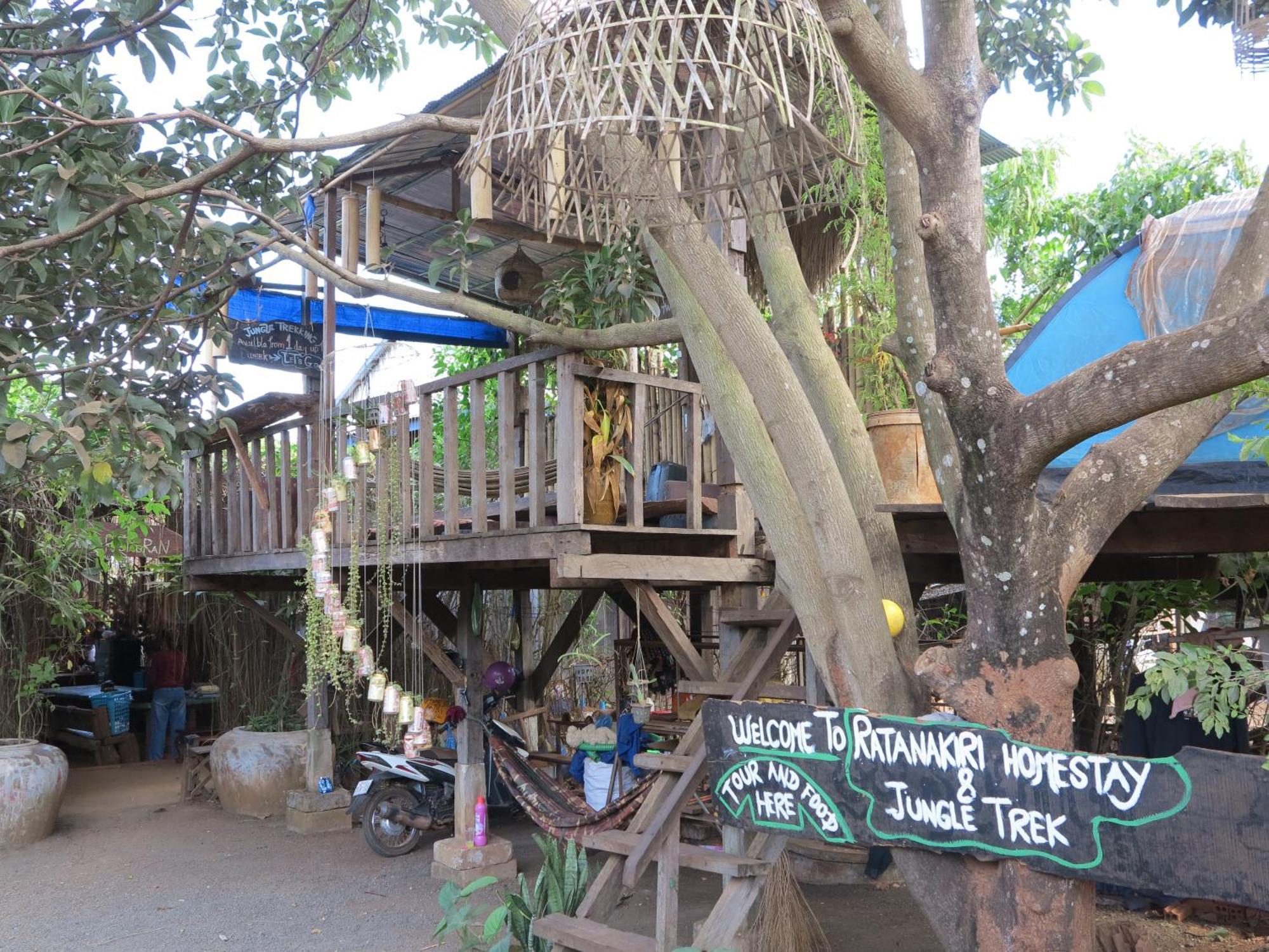 Ratanakiri Homestay & Jungle Trek Banlung Exterior foto