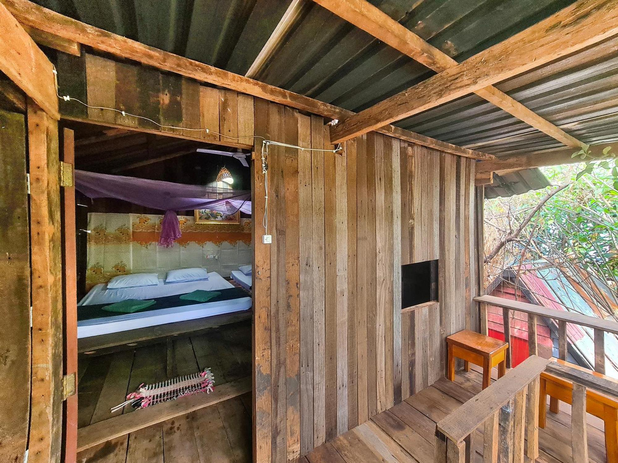 Ratanakiri Homestay & Jungle Trek Banlung Exterior foto